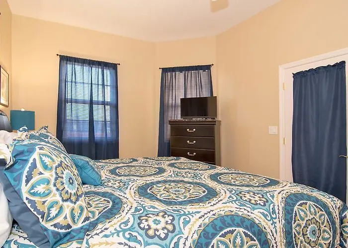 Apartment Harborview Grande 701