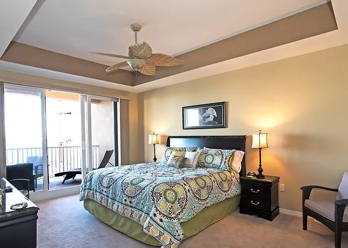 Apartment Harborview Grande 701